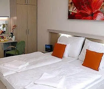 Hotell Ankora 3*