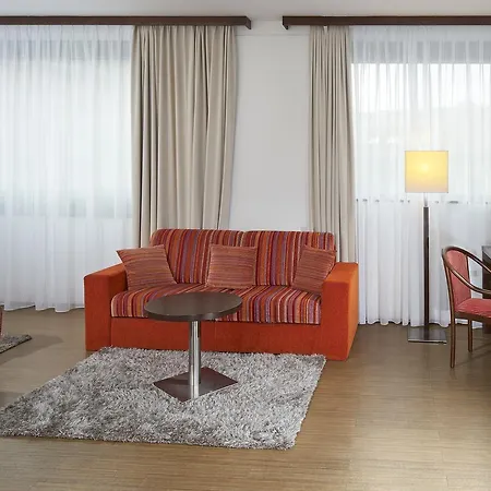 Ankora Hotell 3*