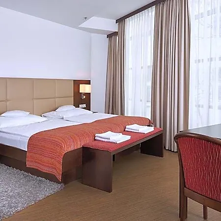 Ankora Hotel 3*