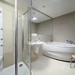 Ankora Hotell