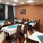 Hotell Ankora 3*